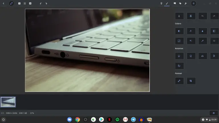 The image processing gThumb for the Gnome desktop, virtualized on Chrome OS